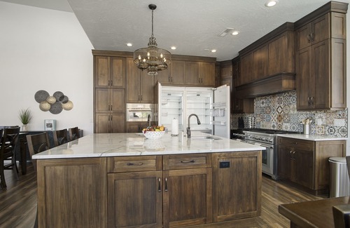 Hurricane House | MOUNTAIN OASIS - The Premier So. Utah Destination!