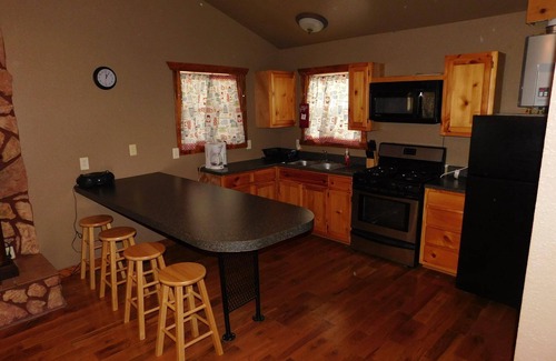 Cloudcroft Cabin | Mountain Paradise 1