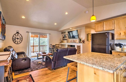 Cripple Creek Cabin | Mountain Paradise w/Grill, WiFi & Stunning Views!