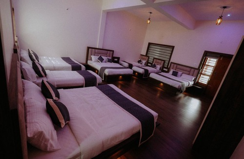 Alur Hotel | Mountain Peak Resort