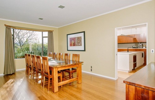 Wanaka Cabin | Mountain Range Lodge- Space, Privacy, Luxury.