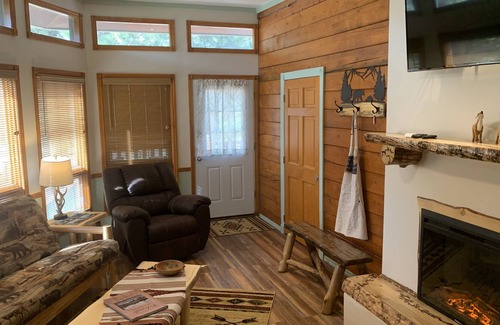 Fort Garland House | Mountain Retreat - 1 bedroom Lodge located by Forbes Park & Fort Garland