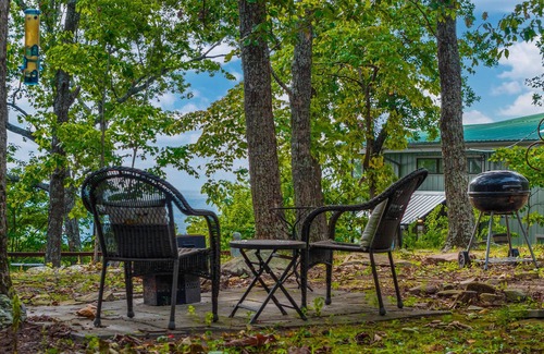 Mentone House | Mountain Retreat! Ruby's Roost Home & Loft