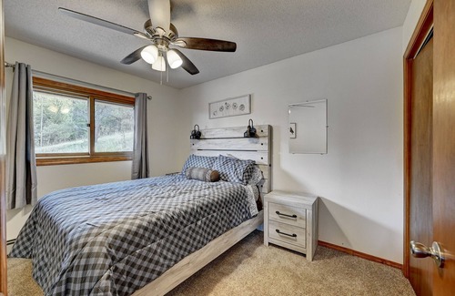 Cripple Creek House | Mountain Retreat with stunning views on 2.5 Acres