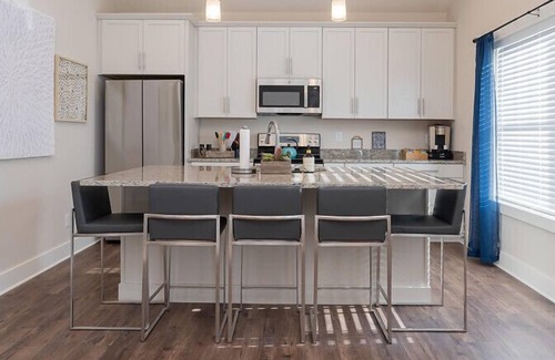 Fairview House | Mountain Star with Discounted Pricing!
