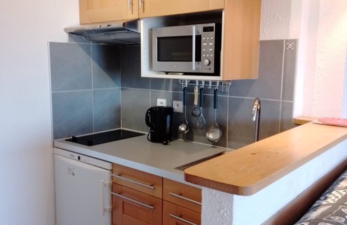 Savines-le-Lac Apartment | Mountain, T2 close to beach and shops.