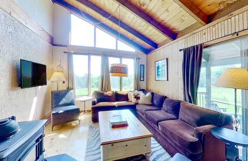 North Creek House | Mountain Top Cabin | House in Wevertown with a hot tub & a woodstove