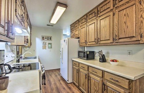 Fort Valley House | ‘Mountain Town Adventures’ Home w/Fire Pit!