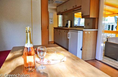 Roquebrune-sur-Argens House | Mountain View Mobile Home in Roquebrune-sur-Argens, France