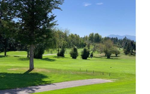 East Kootenay Apartment | Mountain View Resort and Suites at Fairmont Hot Springs
