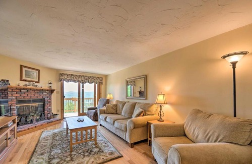 Campton House | Mountain-View Campton Retreat about 3 Mi to Ski Slopes