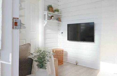 West Tamworth House | Mountain View Cottage