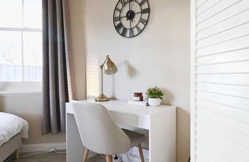 West Tamworth House | Mountain View Cottage