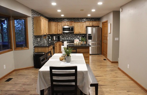 Eagle River House | Mountain View Escape, Hot Tub, Lg Patios, 4 Bedrooms, 2+ Baths, Cozy FP