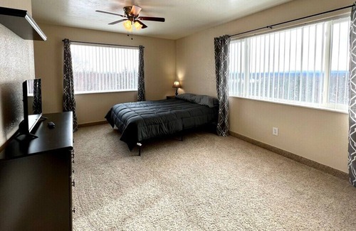 Soldotna House | Mountain View Escape