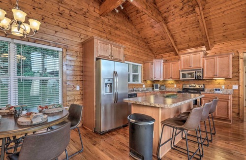 Smithville Cabin | Mountain-View Family Cabin Near Center Hill Lake!