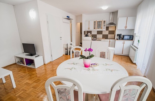Bovec Apartment | Mountain View Haven Apartments - One Bedroom Apartment with Balcony