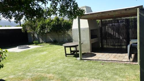 Franskraal House | Mountain View Holiday Home
