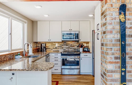 Warren House | Mountain-view home with new deck, fireplace, W/D, & shared pool - walk to lifts