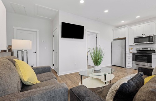 Chattanooga House | Mountain View House minutes from Downtown Chattanooga, TN. Cul-de-sac location!