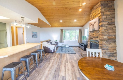 Kalifornsky House | Mountain View Manor Soldotna