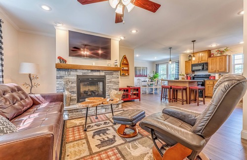 Lake Lure Cottage | Mountain View! Pets welcome-has a fenced yard. Lake access and river amenities