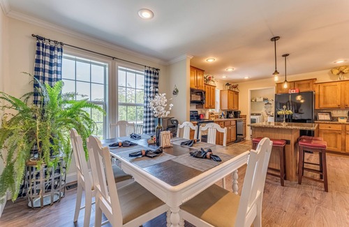 Lake Lure Cottage | Mountain View! Pets welcome-has a fenced yard. Lake access and river amenities