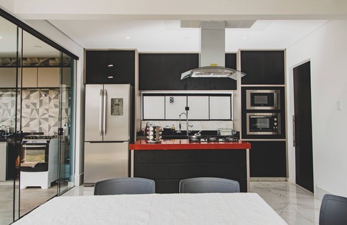 Nazare Paulista House | Mountain View Suite with Heated Pool and Hot Tub