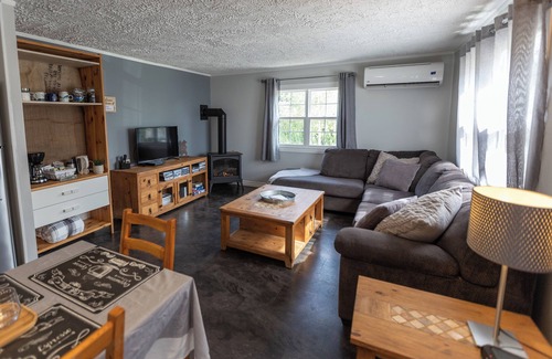 Annapolis County House | Mountain View Sunsets Bungalow in Bridgetown
