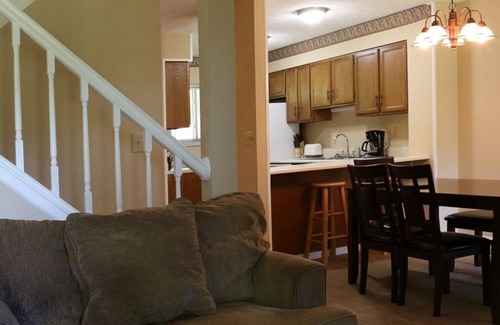 Cheat Lake House | Mountain View Townhome in Morgantown