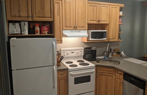 Harvie Heights Apartment | Mountain View Townhouse by Banff National Park - Banff Woods Lodge