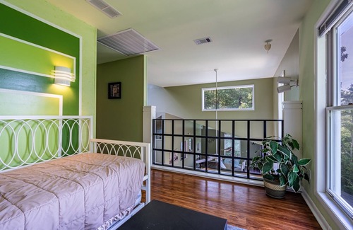 Sautee Nacoochee House | Mountain View, Hot tub, Sauna, Fire Pit, 7 Miles to Helen GA