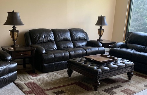 West Dover House | Mountain View with Amenities and WiFi