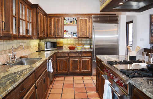 Arroyo Seco House | Mountain Views Hot Tub Access to Tennis Court and Indoor Pool