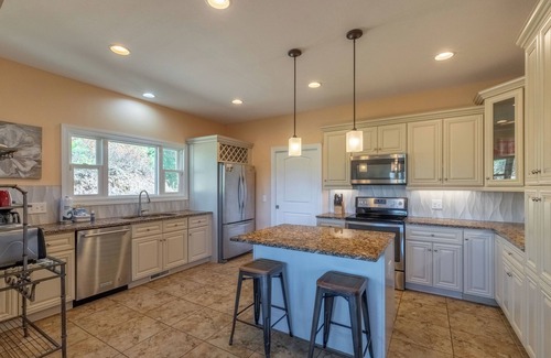 Bryson City Cabin | Mountain Views - Hot Tub - Fire Pit - Motorcycle easy access