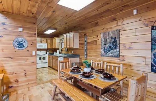 Gatlinburg - Pigeon Forge Cabin | Mountain views, HUGE theater room, hot tub, game room!