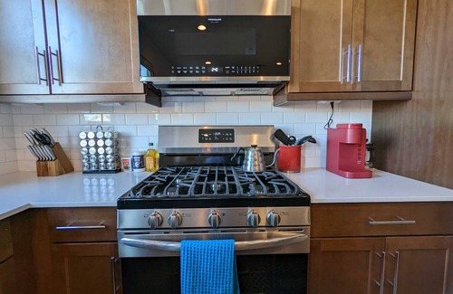 Laveen Village Apartment | Mountain Views in Phoenix, AZ! 5 Star Comfy Southwest Hideaway!