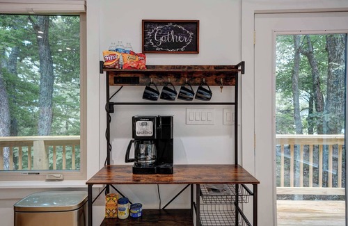 Jasper Cabin | Mountain Views in Private Lake and Golf Community!