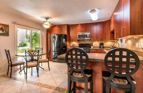 Palm Springs Condo | Mountain Views, Pool, Hot Tub, Sauna, A/C, Remodeled