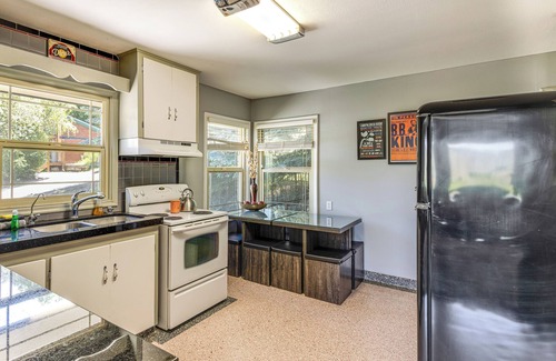 Lava Hot Springs Cottage | Mountain Views: Walkable Lava Hot Springs Home!