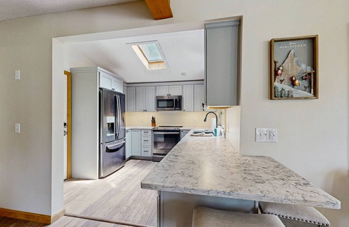 Cranmore Birches House | Mountain village home: walk to downtown, entertainment; close to Mt. Cranmore