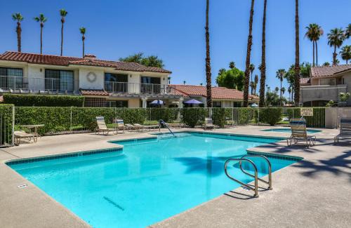 Palm Springs House | Mountain Vistas Forever