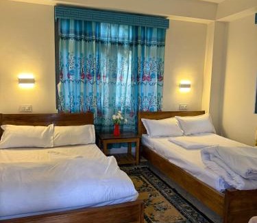 Yuksam Cabin | Mountain Whisper Homestay Yuksom