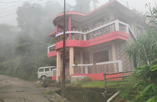 Darjeeling Apartment | Mountaineers Homestay 6th Mile