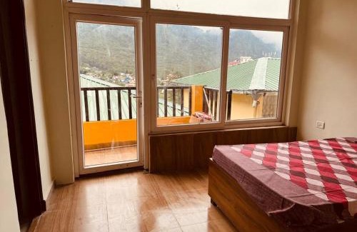 Nainital Apartment | Mountains Calling home stay