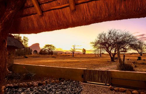 Sterkrivier Villa | Mountains Mark at Buffelshuis Safari Camp