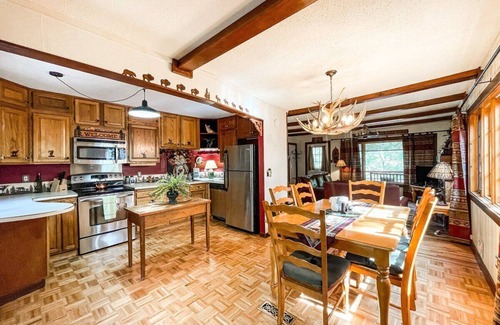 Cascade-Chipita Park Cabin | Mountainside Cabin | peaceful | near hiking trails