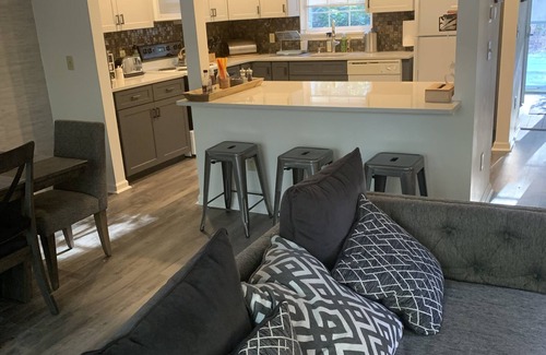 Hancock Condo | Mountainside: Large 3-level Jiminy Peak Home