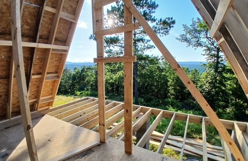 Bonnerdale Cabin | Mountaintop cabin 10 minutes from Hot Springs, AR - perfect for a getaway