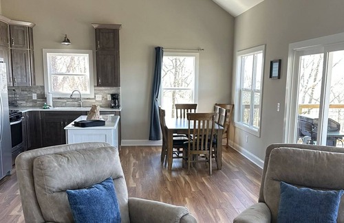 Clarkesville Cabin | MountainTop Retreat - Beautiful Home with Breathtaking Views
